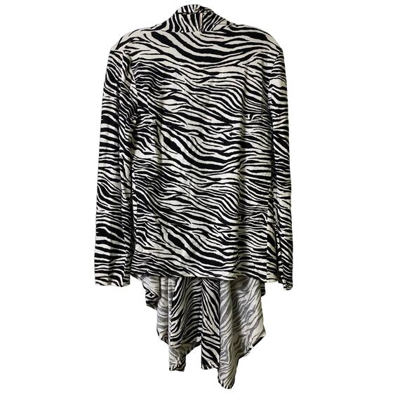 Colour Works NWT‎ Zebra Print Shrug Cardigan Sz M (2497) - Picture 4 of 5